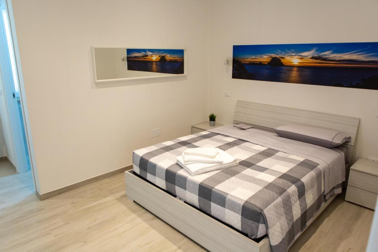 Aria Di Mare Bed & Breakfast Martinsicuro Exterior photo