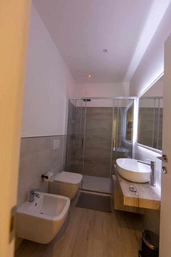 Aria Di Mare Bed & Breakfast Martinsicuro Exterior photo
